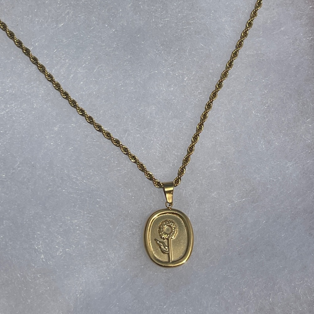 Aurora Gold Pendant Necklace 14k Gold plated 19” - Picture 7 of 10